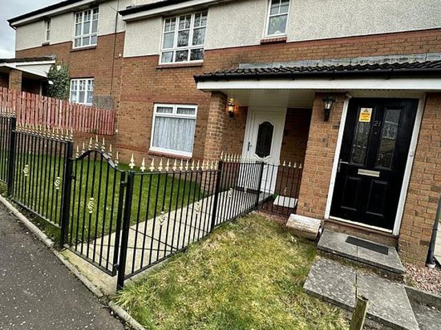 2 bedroom house in Glasgow