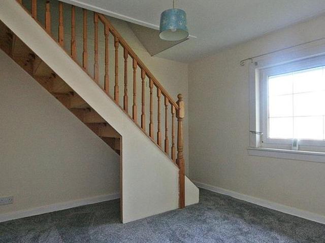 2 bedroom house in Glasgow