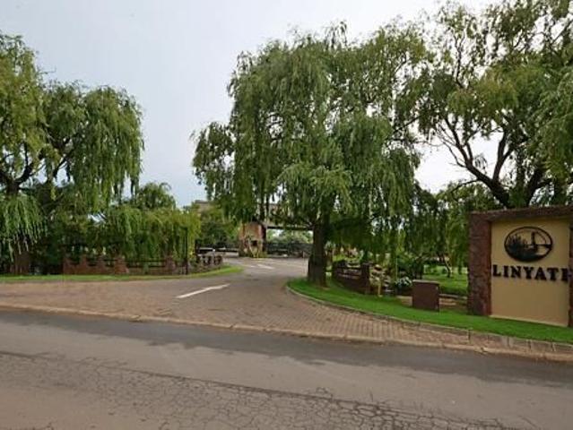 2 Bedroom House in Glen Marais