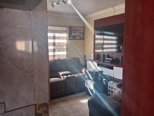 2 Bedroom House in Grasslands