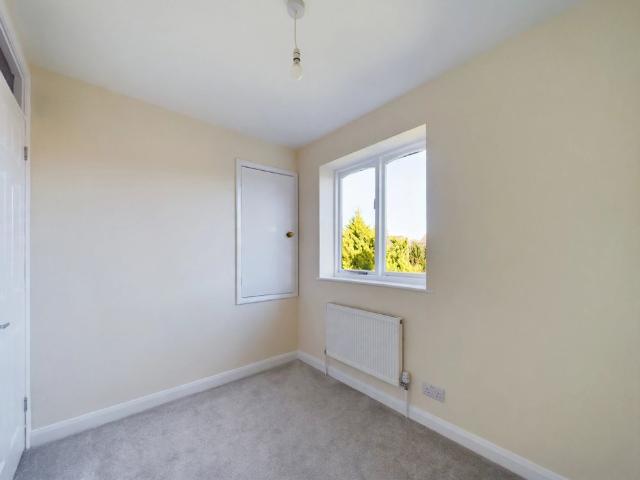 2 bedroom House in Daventry Court, Bracknell