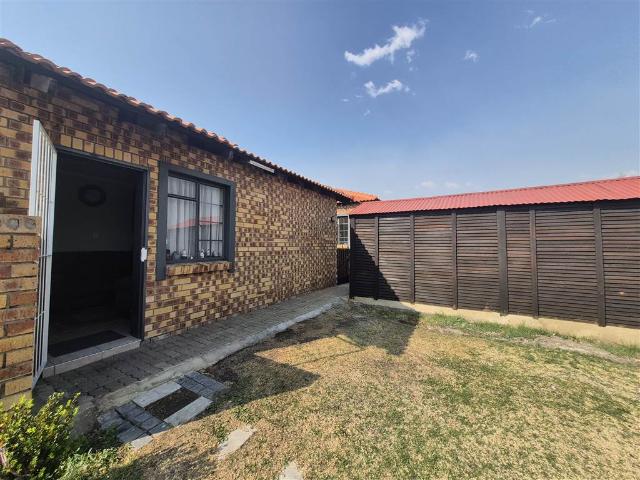 2 Bedroom House in Evander
