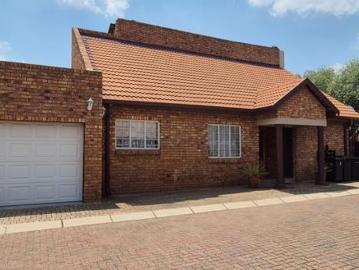 2 Bedroom House in Farrarmere