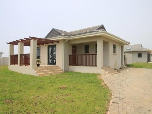 2 Bedroom House in Kidds Beach