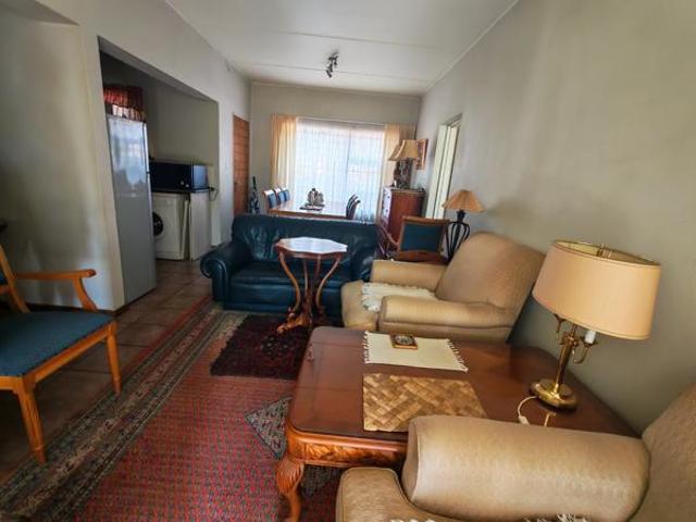 2 Bedroom House in Honeydew Grove