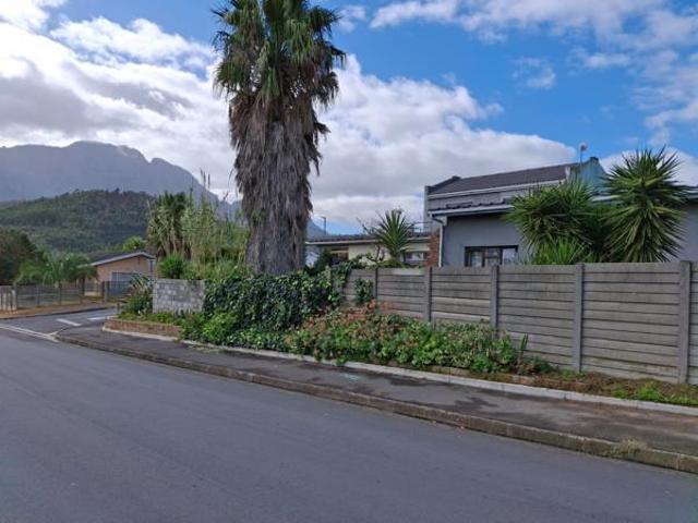 2 Bedroom House in Idasvallei