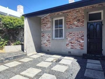 2 Bedroom House in Observatory