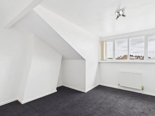 2 bedroom house in Leeds