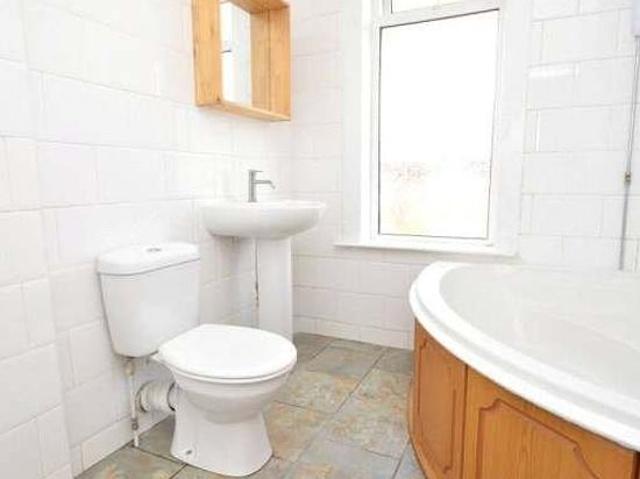 2 bedroom house in Leeds