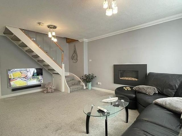 2 bedroom house in Leeds