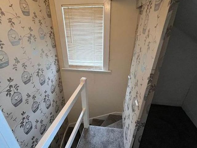 2 bedroom house in Leeds