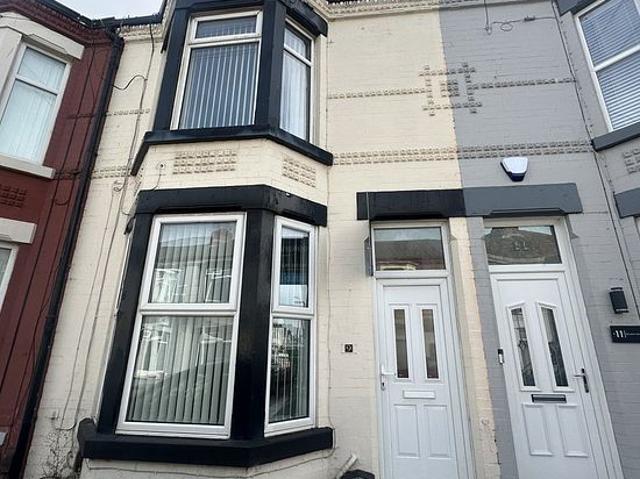 2 bedroom house in Liverpool