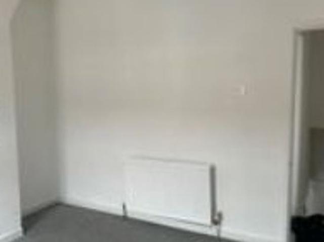 2 bedroom house in Liverpool