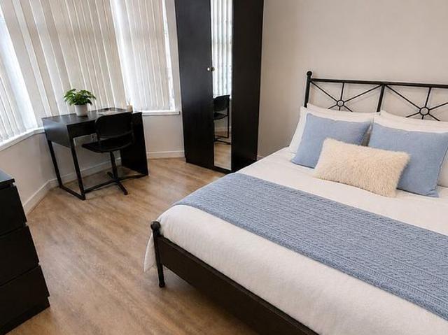 2 bedroom house in Liverpool