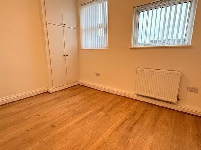 2 bedroom house in Liverpool