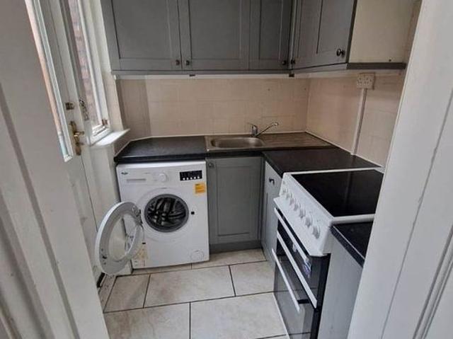 2 bedroom house in Liverpool