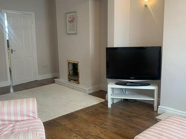 2 bedroom house in Liverpool