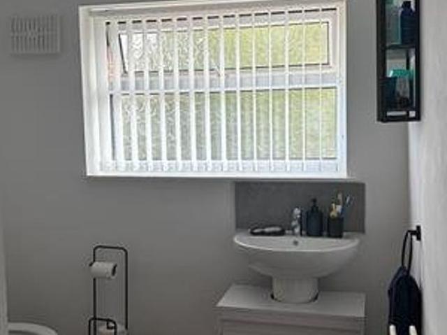 2 bedroom house in Liverpool