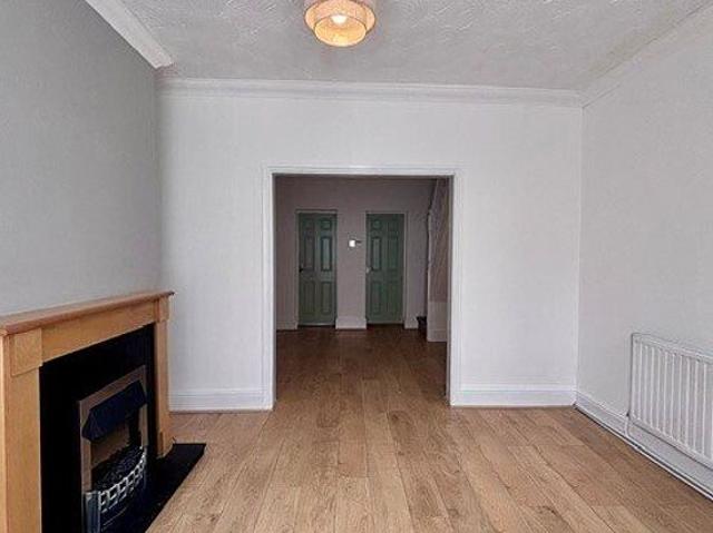 2 bedroom house in Liverpool