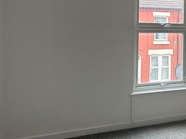 2 bedroom house in Liverpool