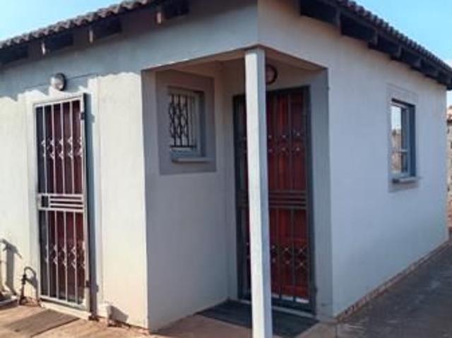 2 Bedroom House in Lufhereng