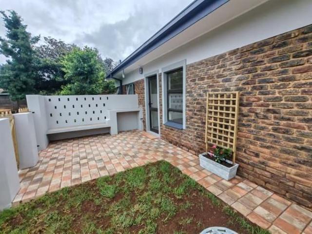 2 Bedroom House in Lyttelton Manor