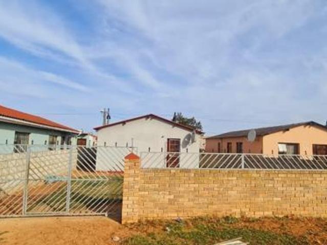 2 Bedroom House in Motherwell