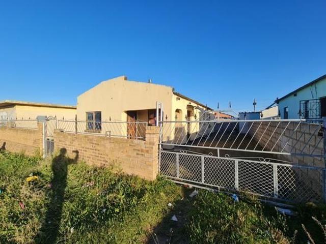 2 Bedroom House in Motherwell