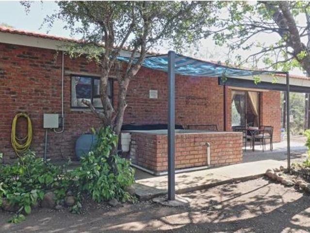 2 Bedroom House in Marloth Park