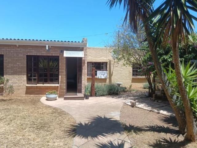2 Bedroom House in Newton Park