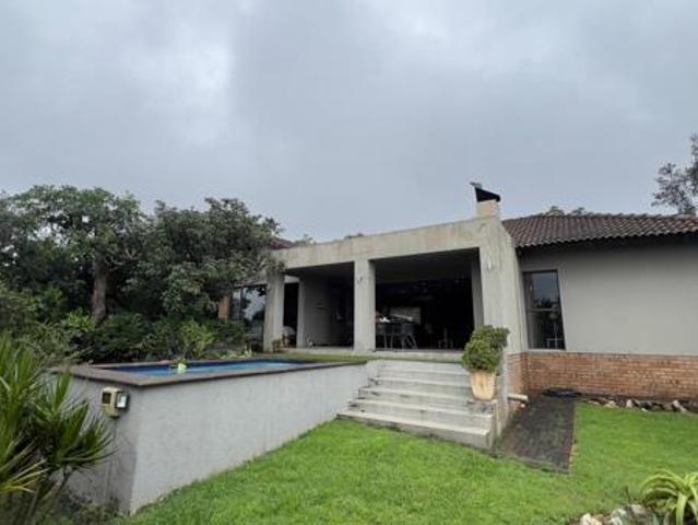 2 Bedroom House in Sonheuwel