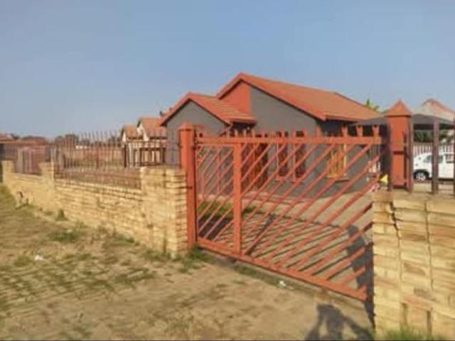 2 Bedroom House in Soshanguve Xx