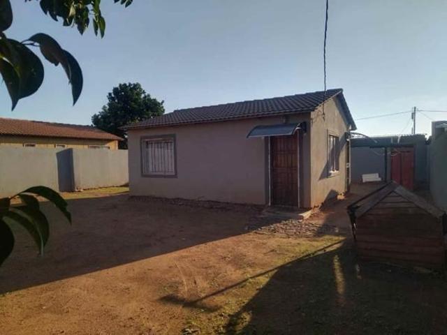 2 Bedroom House in Soshanguve South