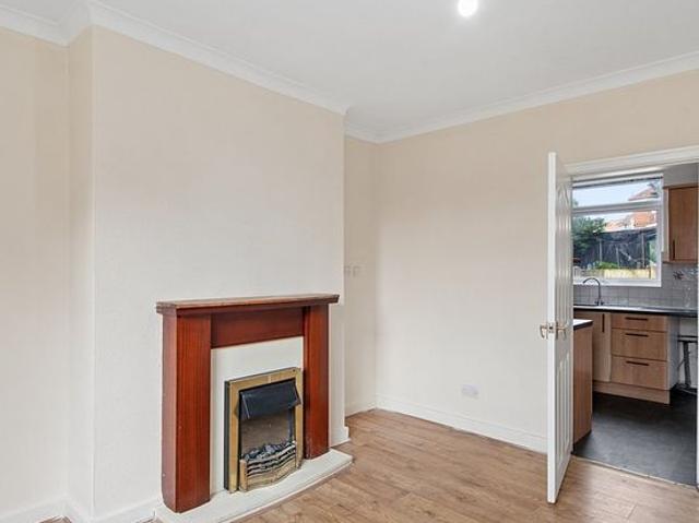 2 bedroom house in Sheffield