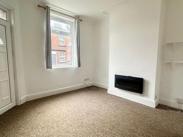 2 bedroom house in Sheffield