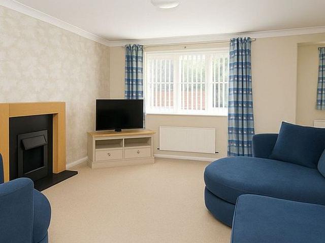 2 bedroom house in Sheffield