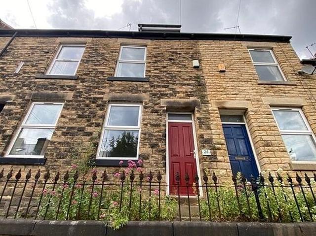 2 bedroom house in Sheffield
