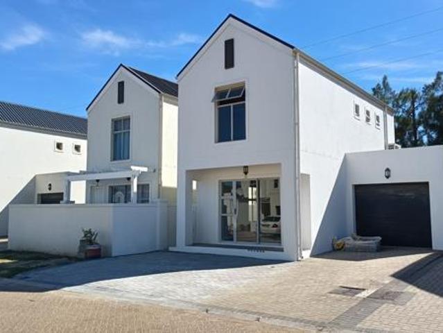 2 Bedroom House in Stellenbosch Central
