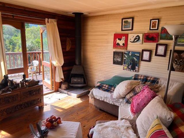 2 Bedroom House in Stormsrivier