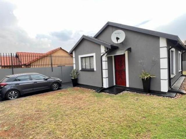 2 Bedroom House in Philip Nel Park