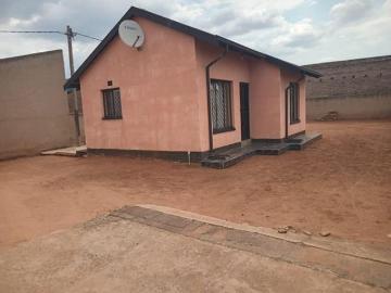 2 Bedroom House in Protea Glen