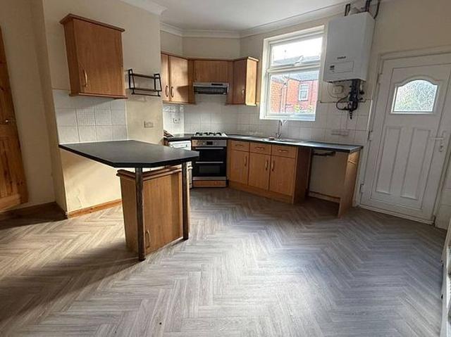 2 bedroom house in Rotherham