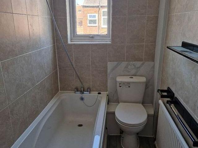 2 bedroom house in Rotherham