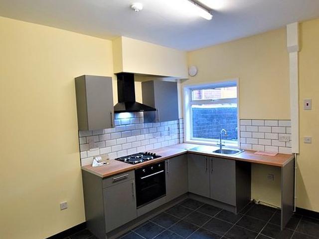 2 bedroom house in Rotherham