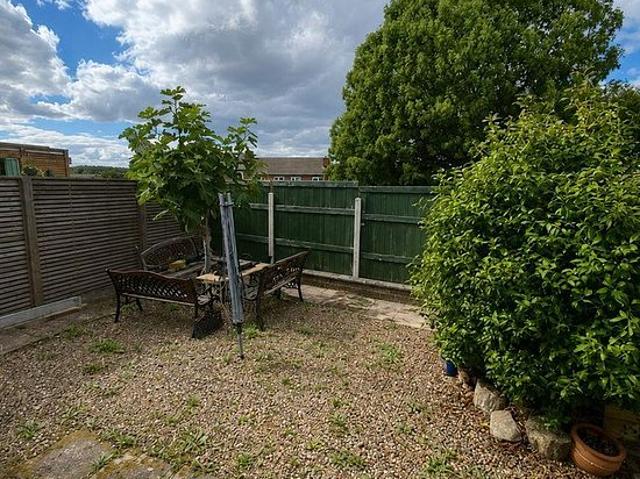 2 bedroom house in Rotherham