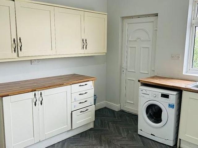 2 bedroom house in Rotherham