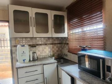 2 Bedroom House in Roodepan