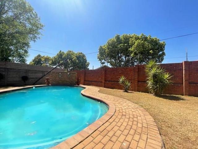2 Bedroom House in Rynfield