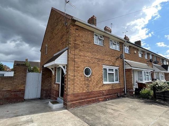 2 bedroom house in Walsall