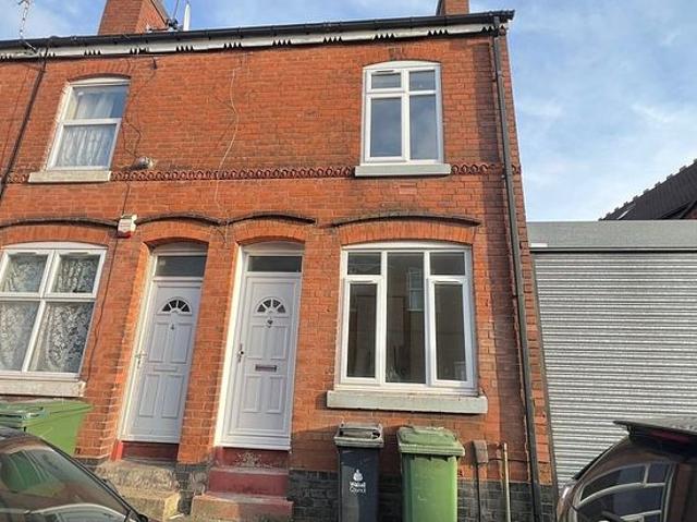 2 bedroom house in Walsall
